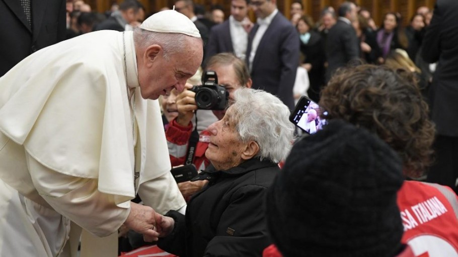 (Daim duab no thau los ntawm : www.vaticannews.va/en)